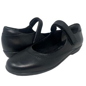 Walking Cradles Mary Janes